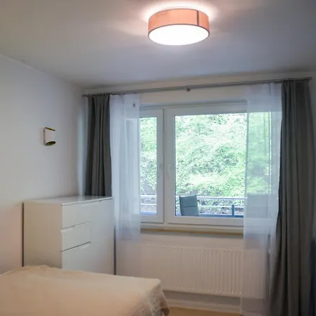 Chique Und Charme, Hochwertig, Ruhig Am Stadtrand, Kaminzimmer * Bamberg