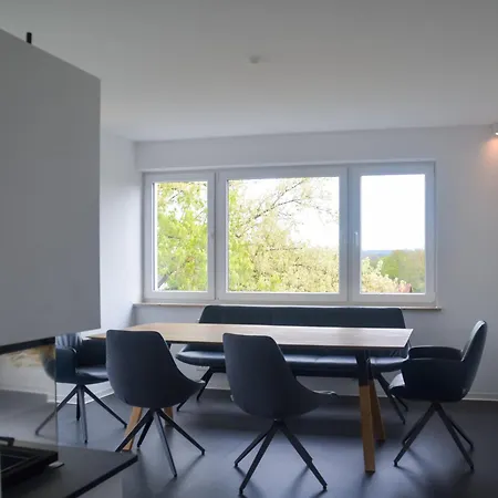 Chique Und Charme, Hochwertig, Ruhig Am Stadtrand, Kaminzimmer شقة *